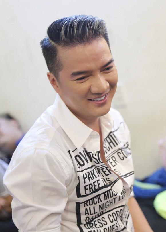 Mr Đàm: Tôi là heo rừng nên tôi hung dữ lắm, ai động vào tôi là tôi húc trả kịch liệt liền