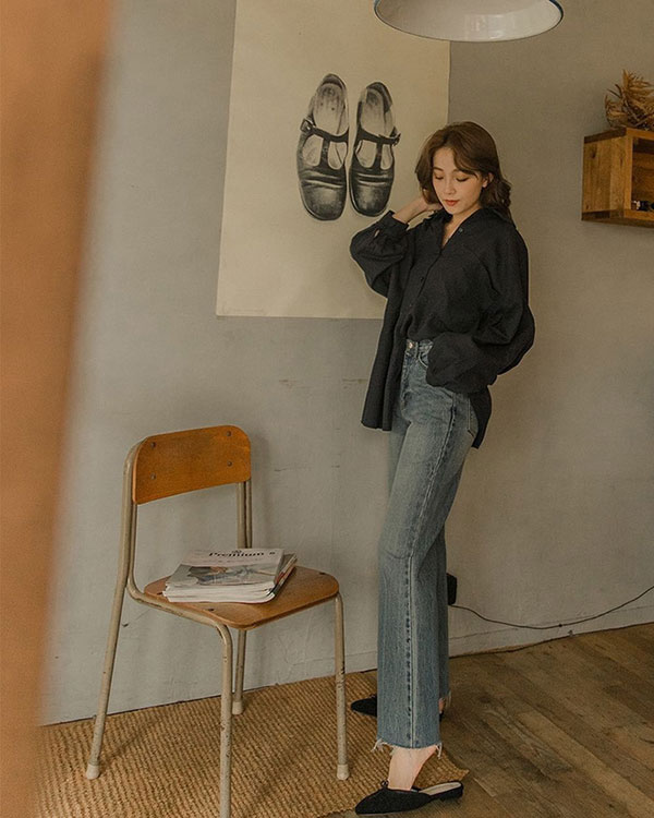 Không cần nghĩ nhiều khi diện quần jeans, các nàng cứ mix cùng 3 mẫu giày này là đẹp tuyệt đối