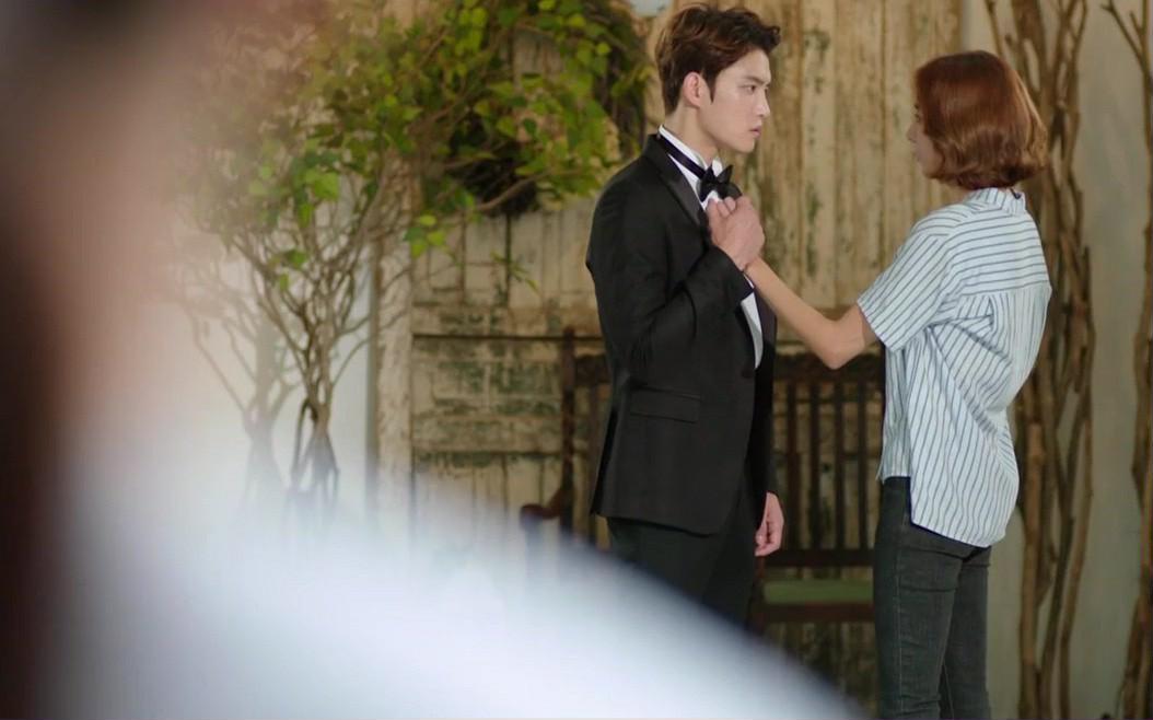 Kết đắng khi nhờ em họ làm mỹ nhân kế tách chồng khỏi hồ ly tinh