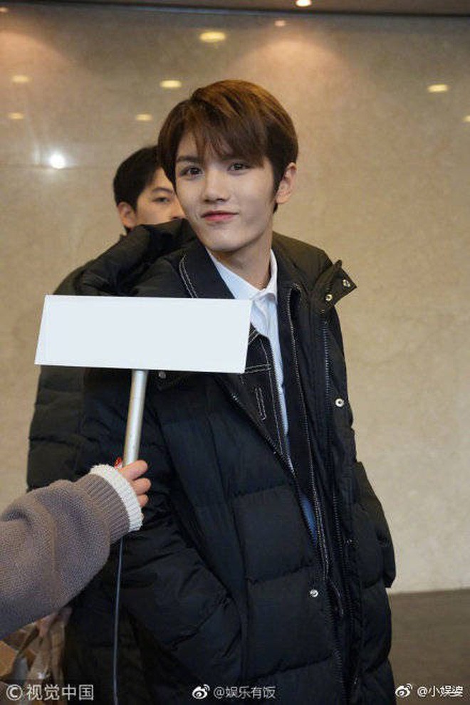 2 mỹ nam sinh năm 2001 gây bão ở lò nghệ thuật lớn nhất châu Á: Người con nhà nòi, người nổi nhất nhì Produce 101