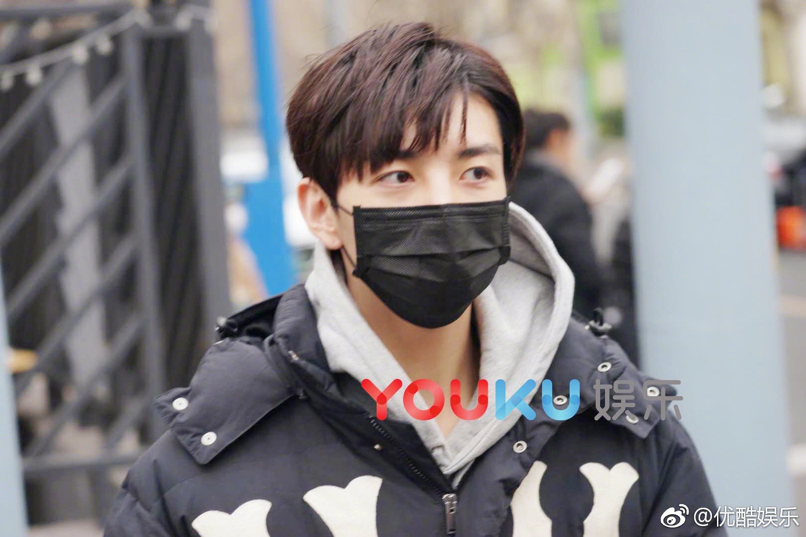 2 mỹ nam sinh năm 2001 gây bão ở lò nghệ thuật lớn nhất châu Á: Người con nhà nòi, người nổi nhất nhì Produce 101