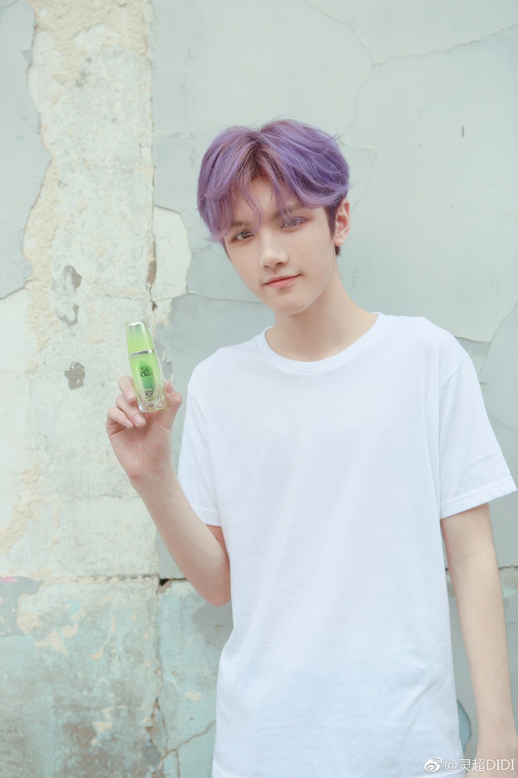 2 mỹ nam sinh năm 2001 gây bão ở lò nghệ thuật lớn nhất châu Á: Người con nhà nòi, người nổi nhất nhì Produce 101