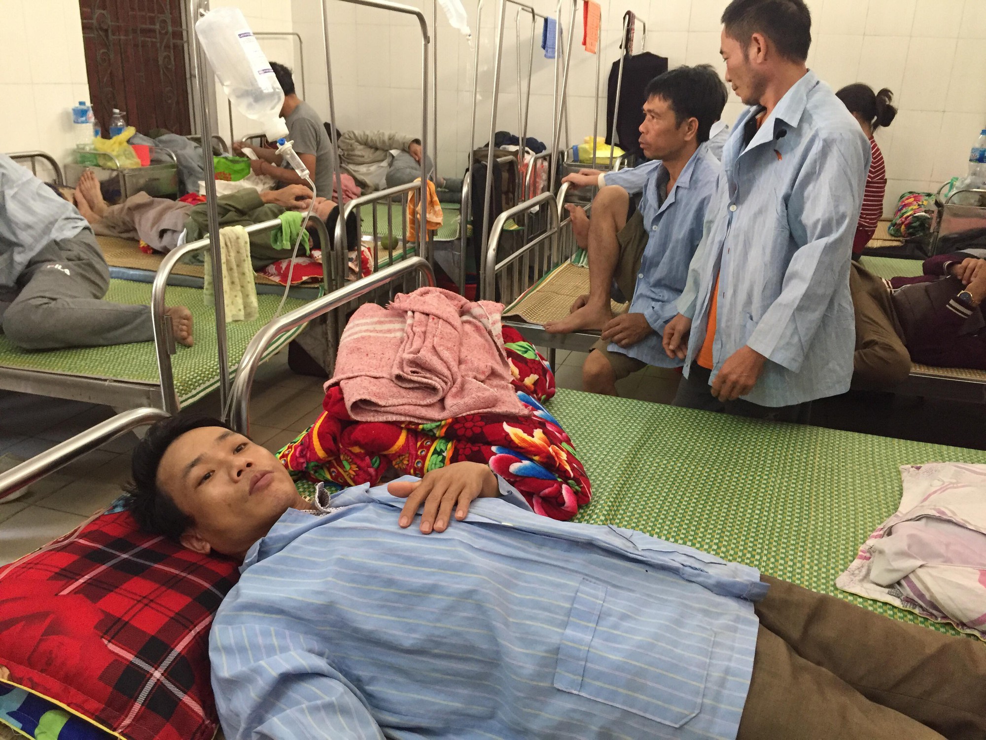 Nghi ngộ độc rượu, Phó chủ tịch HĐND nhập viện… tâm thần