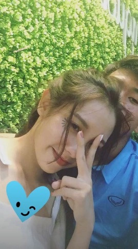 Bạn gái xinh đẹp của tiền đạo 10X ghi bàn thắng cho U22 Việt Nam