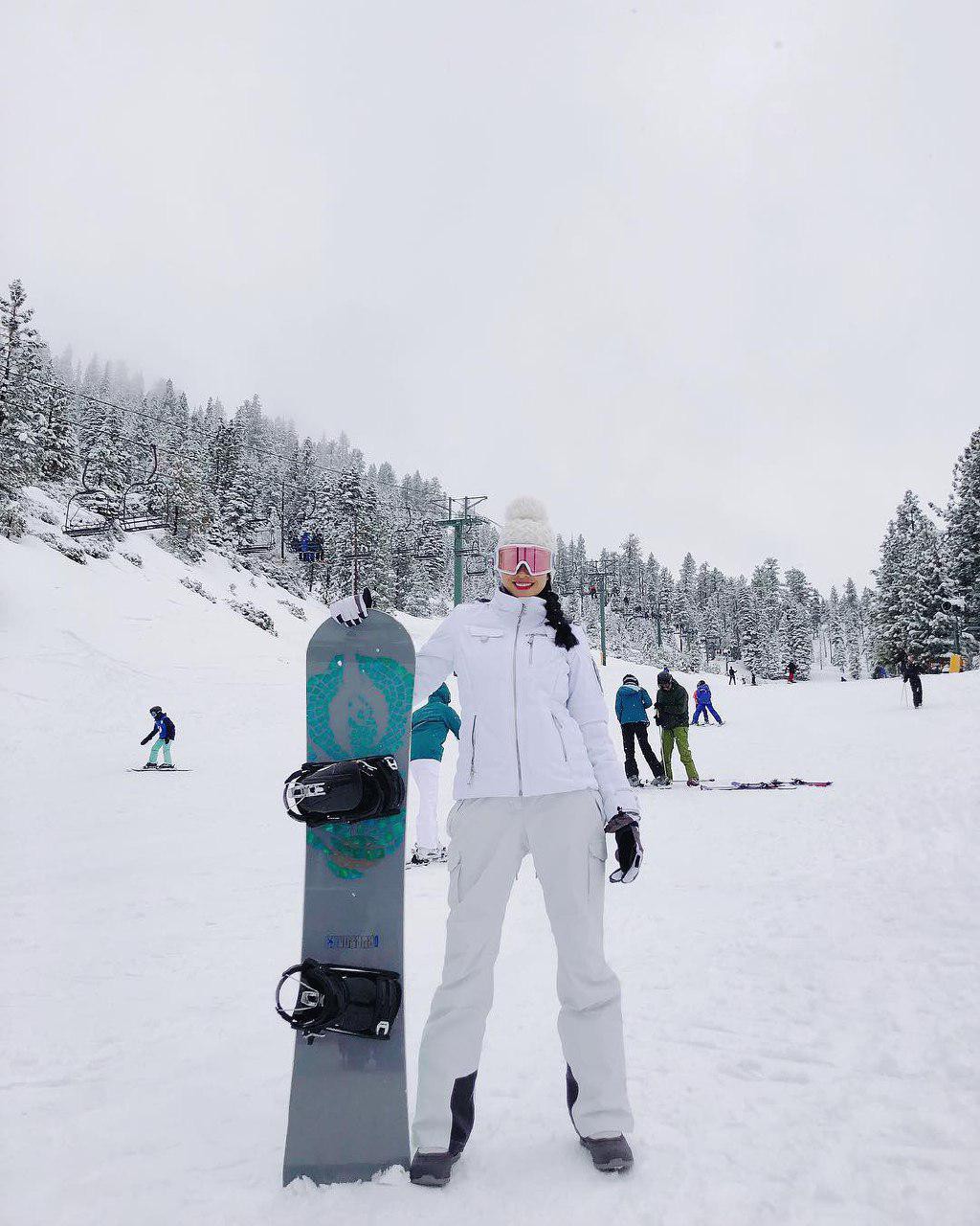 Phạm Hương đã chịu lên tiếng về những lời đồn, thị phi trong suốt nửa năm qua ở Mỹ