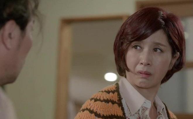 Vừa sinh mổ được 2 tuần, mẹ chồng đã mắng nửa tháng rồi còn đau đớn gì mà kêu