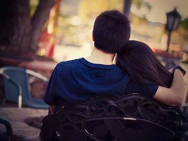 Ngày người yêu cũ cưới, tôi khoác lên bộ váy cô dâu rồi cầm phiếu siêu âm đi thẳng tới lễ đường