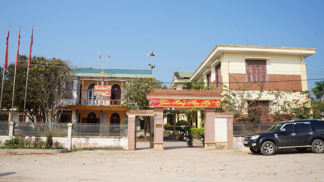 Phó Bí thư cùng Trạm trưởng y tế xã bị bắt khi đang sát phạt nhau trên chiếu bạc