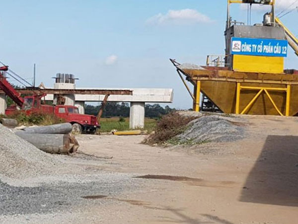 Đường cao tốc Trung Lương - Mỹ Thuận gặp nguy!