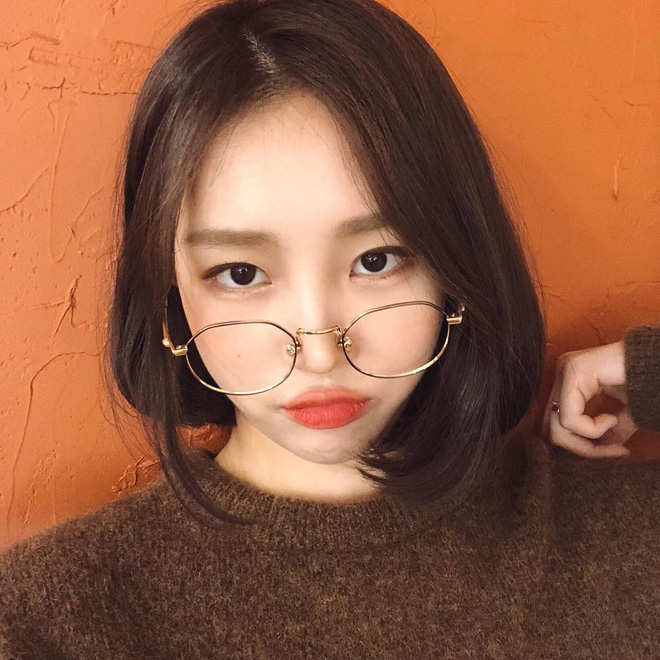 Các hot girl Hàn đánh mắt rất nhẹ nhưng vẫn xinh lồng lộn là nhờ cả vào bí kíp 2 giây này