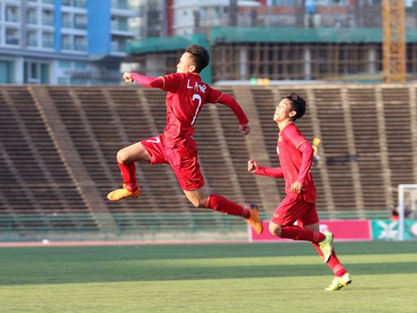 U22 Việt Nam 4-0 U22 Timor Leste: Danh Trung tiếp tục tỏa sáng giúp VN có mặt tại bán kết sớm 1 lượt trận