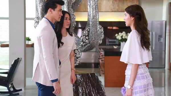 Đi bắt gian chồng chị bạn thân, nào ngờ vợ chứng kiến một cảnh tượng khủng khiếp, từ đó vén màn bí mật cay đắng giấu kín từ lâu