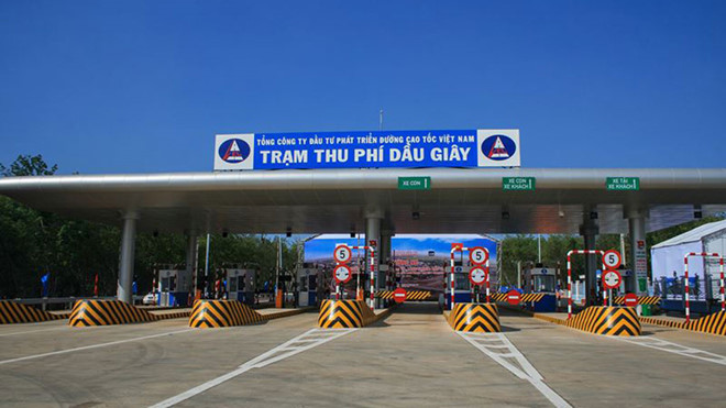Ngày đầu kiểm tra, cao tốc Long Thành - Dầu Giây thu 3,3 tỉ đồng