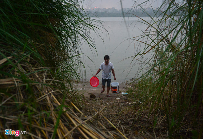 Cuộc sống trên hòn đảo bí hiểm giữa sông Hồng