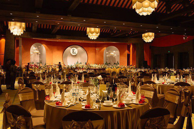 Đây mới là đám cưới đẳng cấp đúng chuẩn sang-xịn-mịn, decor style đỉnh thiêng Yên Tử cực độc đáo