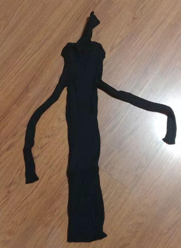 Học sao Hàn mua váy ôm body sang chảnh, cô nàng ấm ức khoe thành quả khiến cư dân mạng cười bò nhưng vẫn bênh vưc người bán