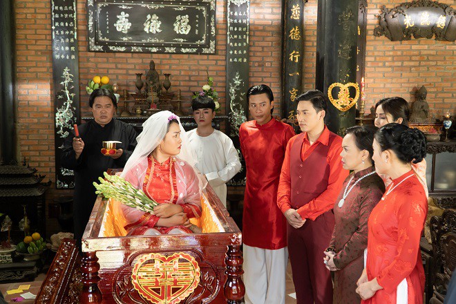 Hoàng Mập khiêng quan tài thật vào nhà riêng đóng phim và câu chuyện rùng rợn đã xảy ra