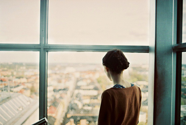 Níu giữ người chồng tệ bạc, rồi cuối cùng người phụ nữ này nhận ra mình đã rơi vào tình trạng không lối thoát