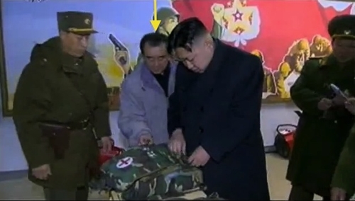 Cánh tay phải chuẩn bị cho thượng đỉnh Mỹ - Triều của Kim Jong-un