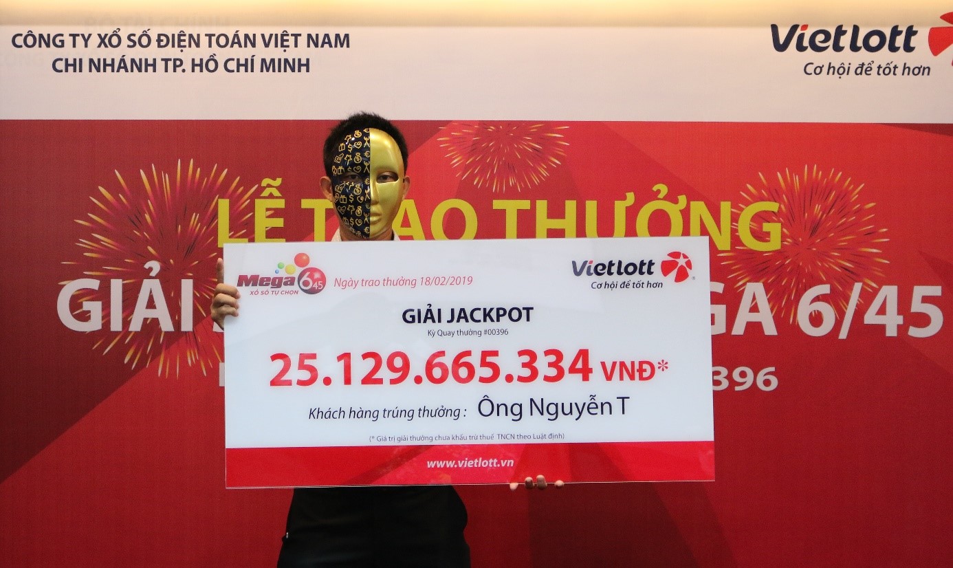 Xổ số Vietlott: Trao hơn 25 tỷ đồng cho khách hàng thứ 3 trúng Jackpot đợt Tết Nguyên đán Xổ số Vietlott: Trao hơn 25 tỷ đồng cho khách hàng thứ 3 trúng Jackpot đợt Tết Nguyên đán