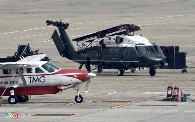 Marine One của TT Trump được C-17 đưa đến Hà Nội
