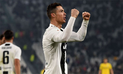 HLV Juventus thận trọng về lợi thế sở hữu Ronaldo