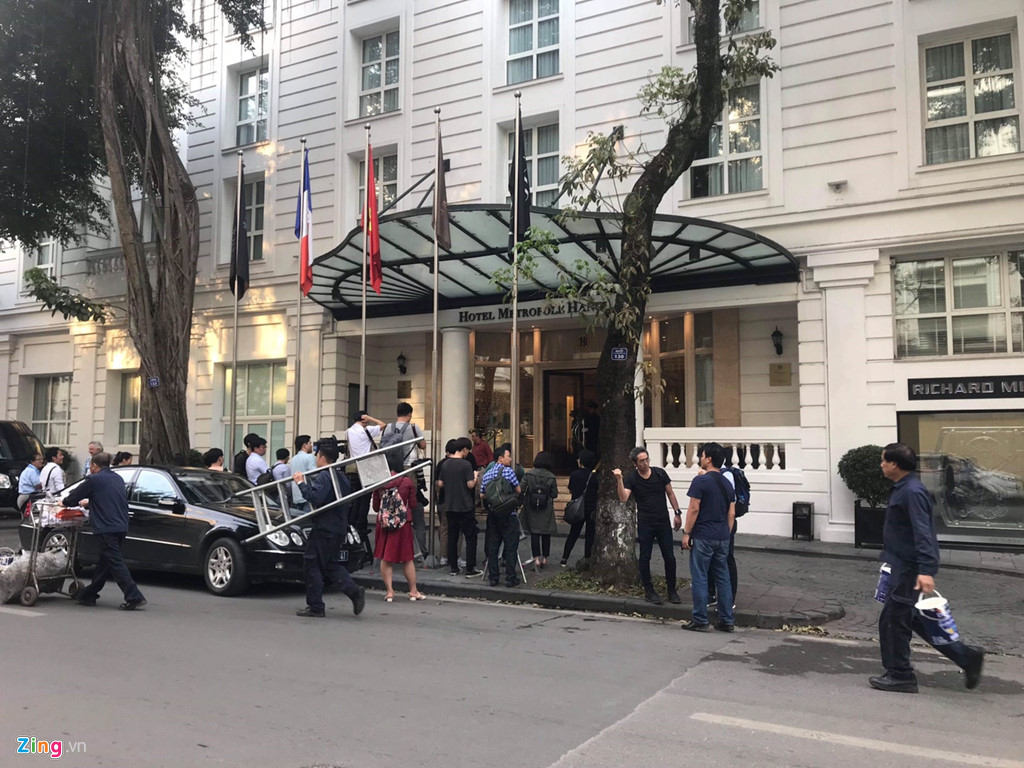 Chạy đua săn tin trước thềm cuộc gặp Trump - Kim tại Hà Nội