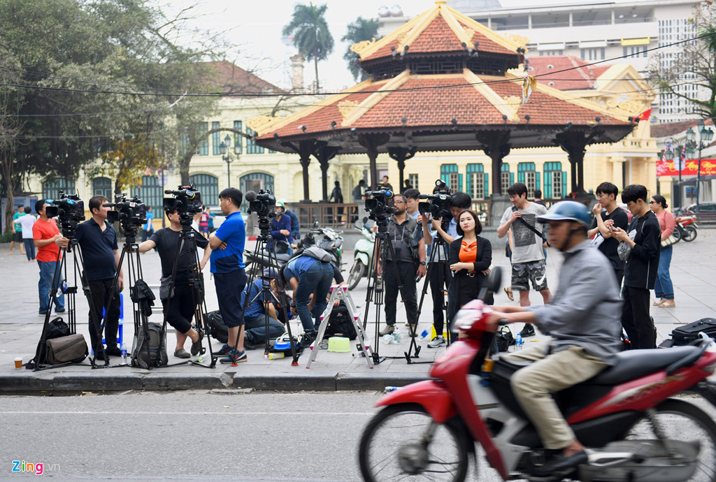 Chạy đua săn tin trước thềm cuộc gặp Trump - Kim tại Hà Nội