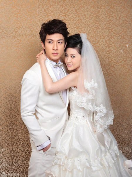 Những màn nói dối kinh điển của sao Cbiz: Tiến sĩ rởm bị vạch trần, kẻ cúi đầu xin lỗi vì bí mật lấy vợ sinh con