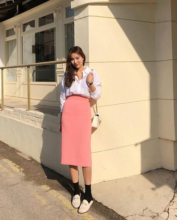 Chuyên nghiệp như chân váy bút chì nhưng không hề kén dáng, chân váy suông chính là item nàng công sở nên sắm ngay Chuyên nghiệp như chân váy bút chì nhưng không hề kén dáng, chân váy suông chính là item nàng công sở nên sắm ngay