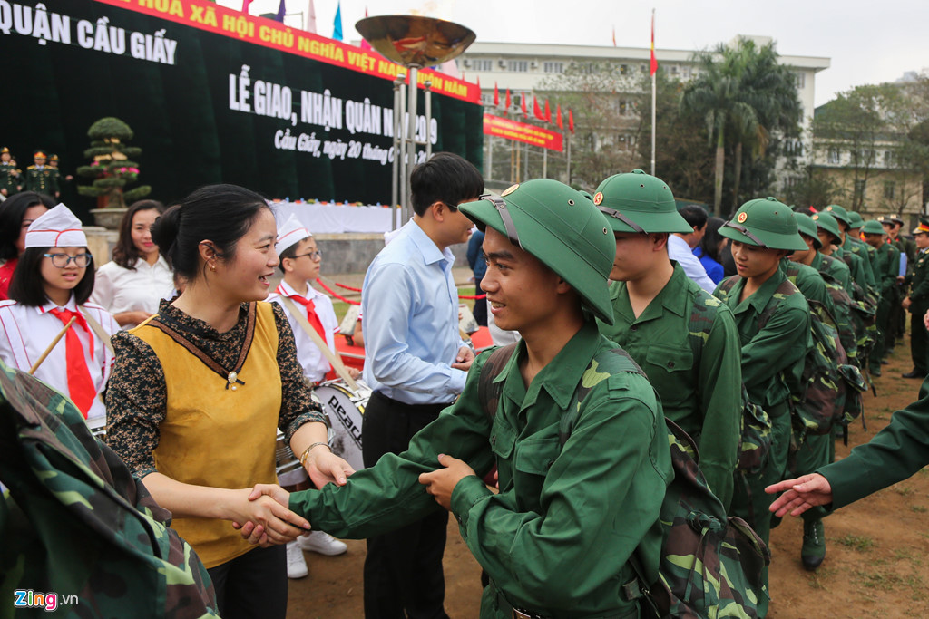 Những cung bậc cảm xúc ngày tân binh thủ đô lên đường nhập ngũ