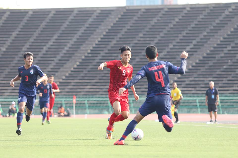 Hòa đáng tiếc U22 Thái Lan, U22 Việt Nam vẫn vào bán kết với ngôi đầu bảng A