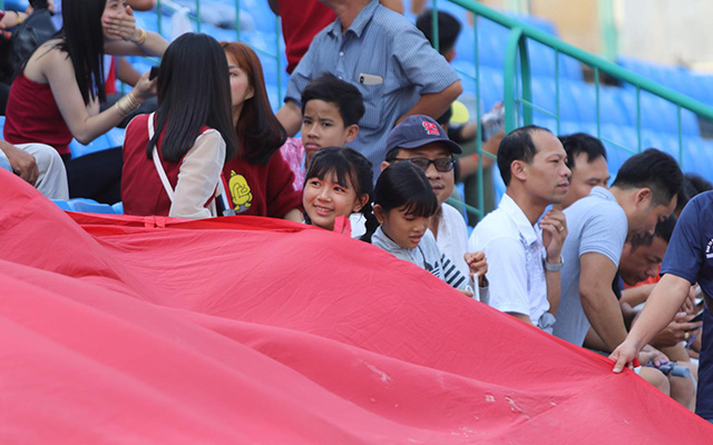 Hòa đáng tiếc U22 Thái Lan, U22 Việt Nam vẫn vào bán kết với ngôi đầu bảng A