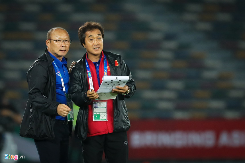 HLV Lee Young-jin: Việt Nam có thể vào vòng loại cuối World Cup
