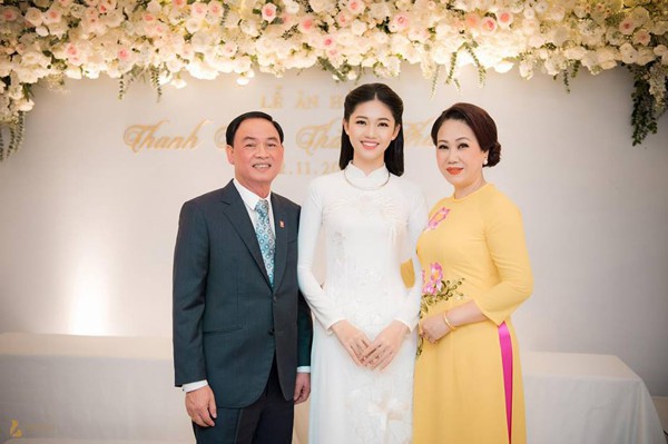 Á hậu Thanh Tú: Duyên số may mắn của cô gái vừa gặp mối tình đầu đã là chồng đại gia