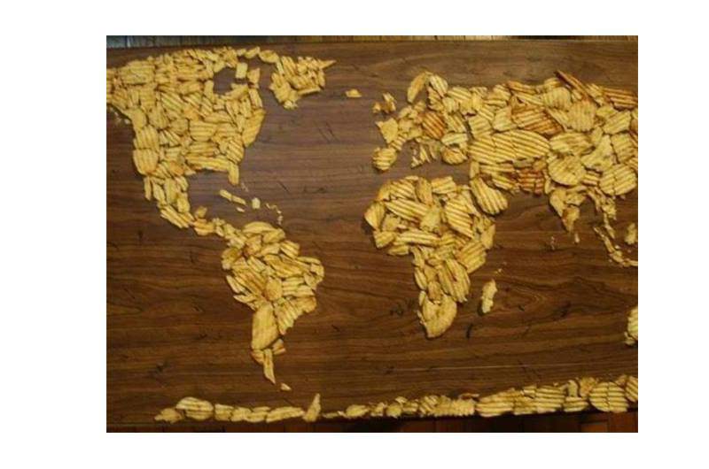 Dồn tình cảm đan chiếc khăn tặng bạn trai, cô gái trẻ bị phong danh hiệu nữ hoàng rảnh rỗi chỉ vì lý do này...