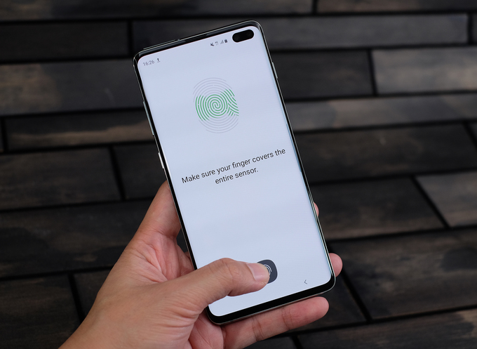 Galaxy S10+, smartphone mạnh nhất của Samsung