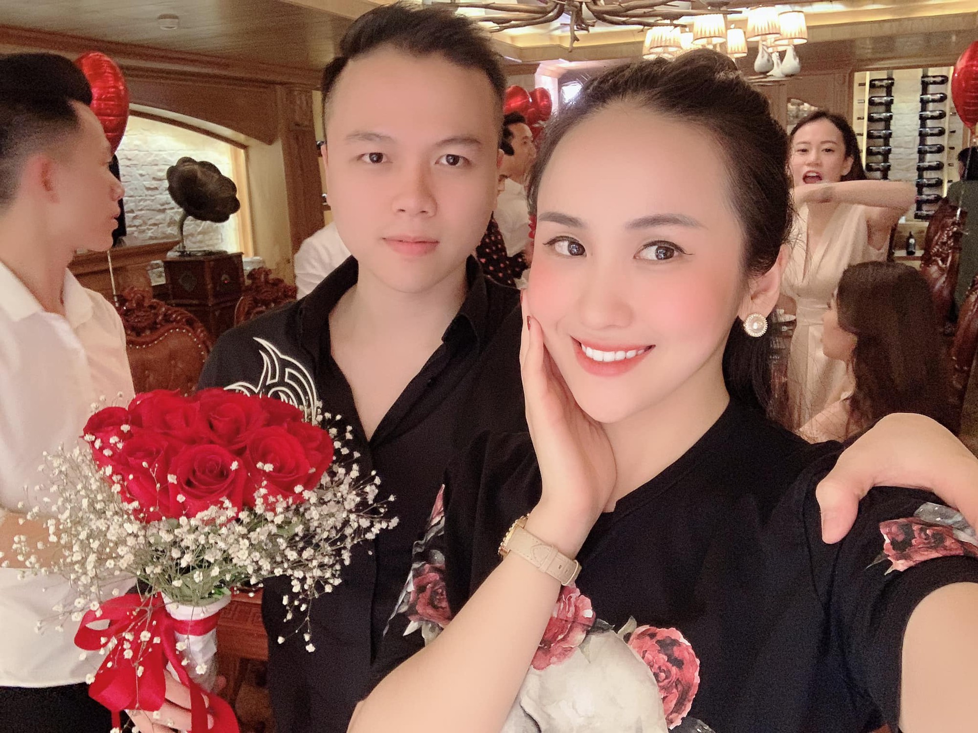 3 anh em nhà thiếu gia Hà Quang Dũng: Đã xuất sắc ngoại hình, lại còn có chuyện tình vừa sang vừa đẹp 3 anh em nhà thiếu gia Hà Quang Dũng: Đã xuất sắc ngoại hình, lại còn có chuyện tình vừa sang vừa đẹp