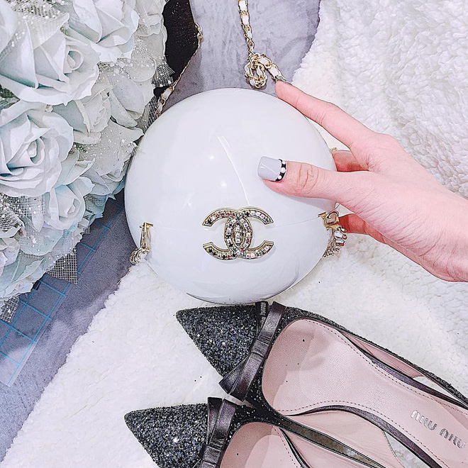 3 anh em nhà thiếu gia Hà Quang Dũng: Đã xuất sắc ngoại hình, lại còn có chuyện tình vừa sang vừa đẹp 3 anh em nhà thiếu gia Hà Quang Dũng: Đã xuất sắc ngoại hình, lại còn có chuyện tình vừa sang vừa đẹp