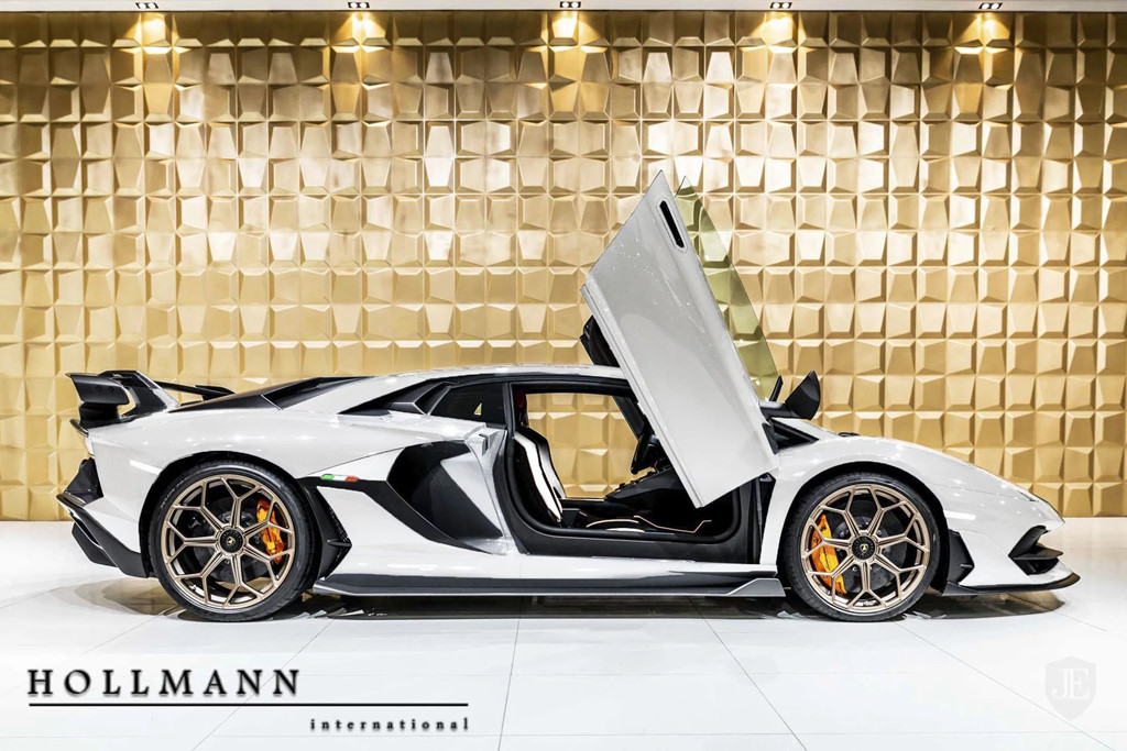 Đã qua sử dụng, chiếc Lamborghini này còn đắt hơn xe mới