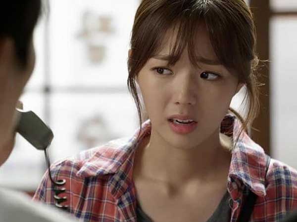 Cầm di chúc của bố chồng trên tay, tôi cay đắng không cầm được nước mắt