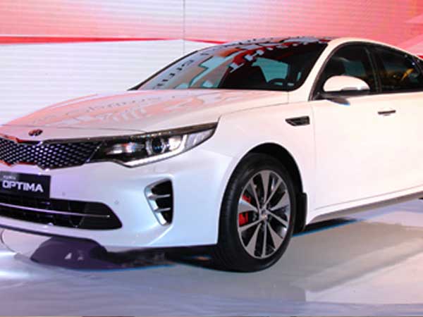 Được lộc 2 tỷ: Mua chung cư cao cấp hay ở nhà nhỏ tậu ô tô