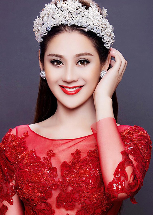 Lâm Khánh Chi khoe ảnh hiếm năm 14 tuổi chụp cùng mối tình đầu