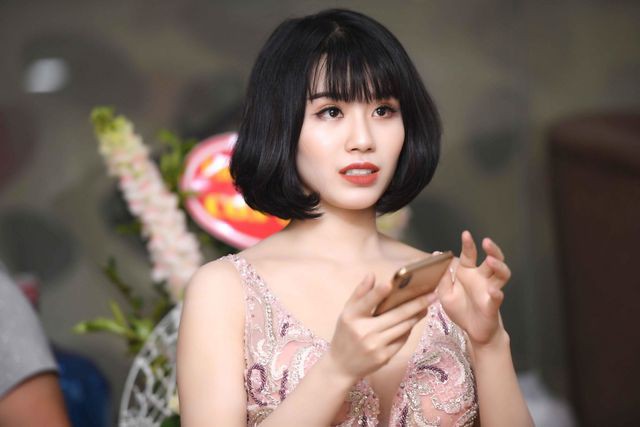 Hotgirl chuyên đóng cảnh nóng Linh Miu công khai chuyện bị gạ nhảy thoát y tại nhà với giá 100 triệu