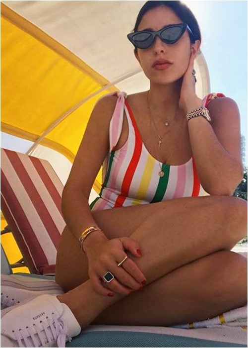 5 xu hướng áo tắm cần update ngay hè này