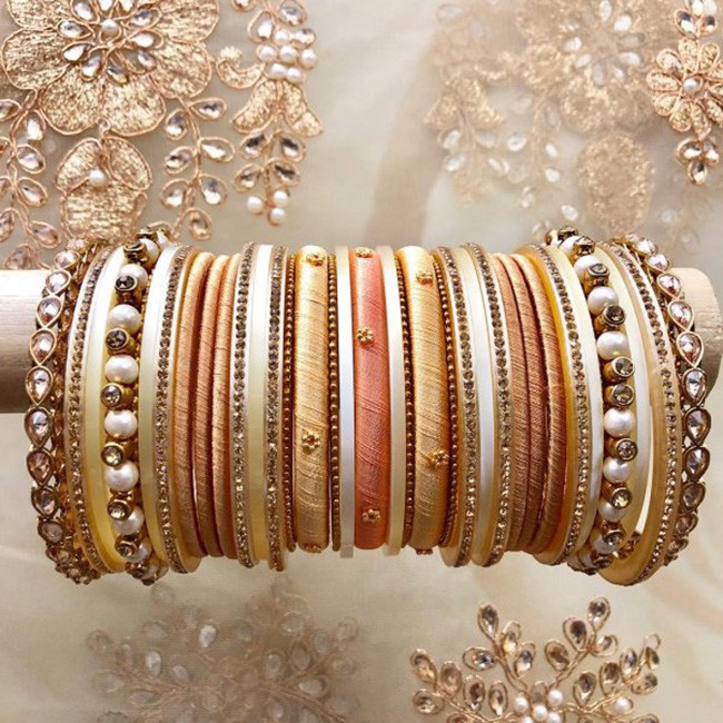 9 kiểu trang phục mà chị em chết mê chết mệt, nhưng đôi khi lại khiến cánh đàn ông phát hờn