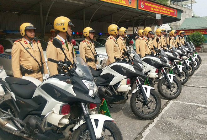 Huy động xe đặc chủng, 100% quân số dẫn đoàn đón nguyên thủ Mỹ - Triều