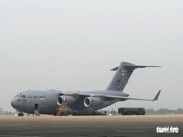 Bảo vệ ông Trump, Mỹ xét nghiệm cả xăng mua của Việt Nam