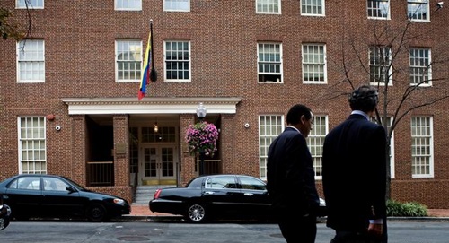 Phe đối lập Venezuela nói 11 quan chức ngoại giao ở Mỹ đào tẩu
