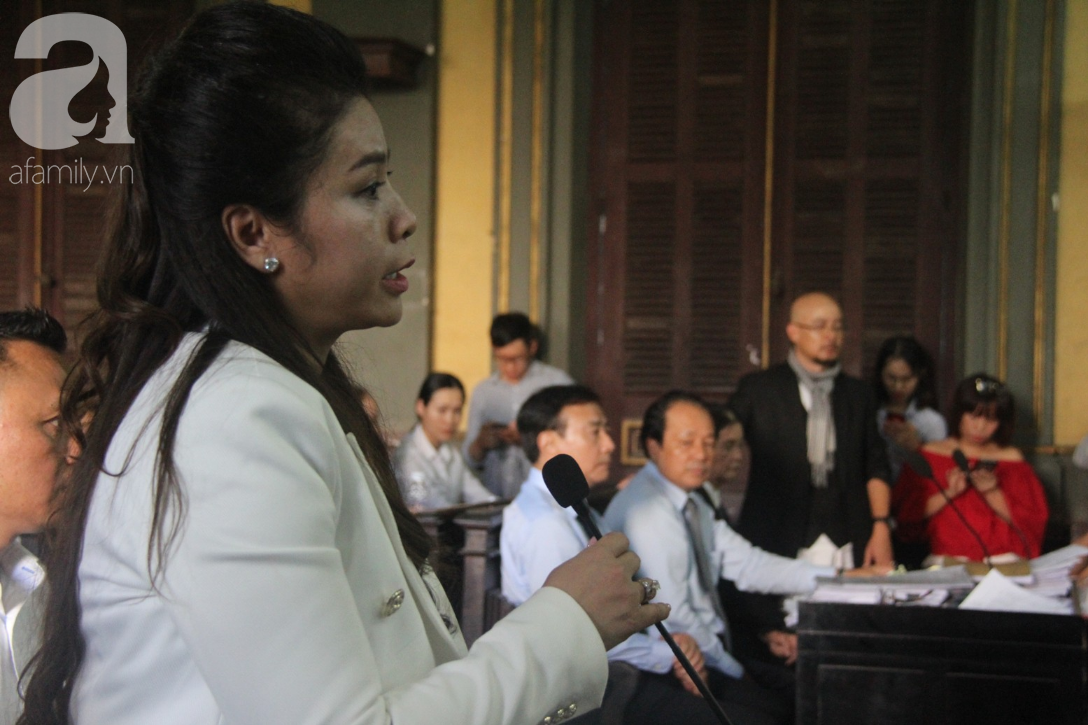 Bà Thảo lớn tiếng với ông Vũ: Anh không được sỉ nhục tôi, 20 năm nay tôi không nói vì muốn giữ hình ảnh của anh với các con